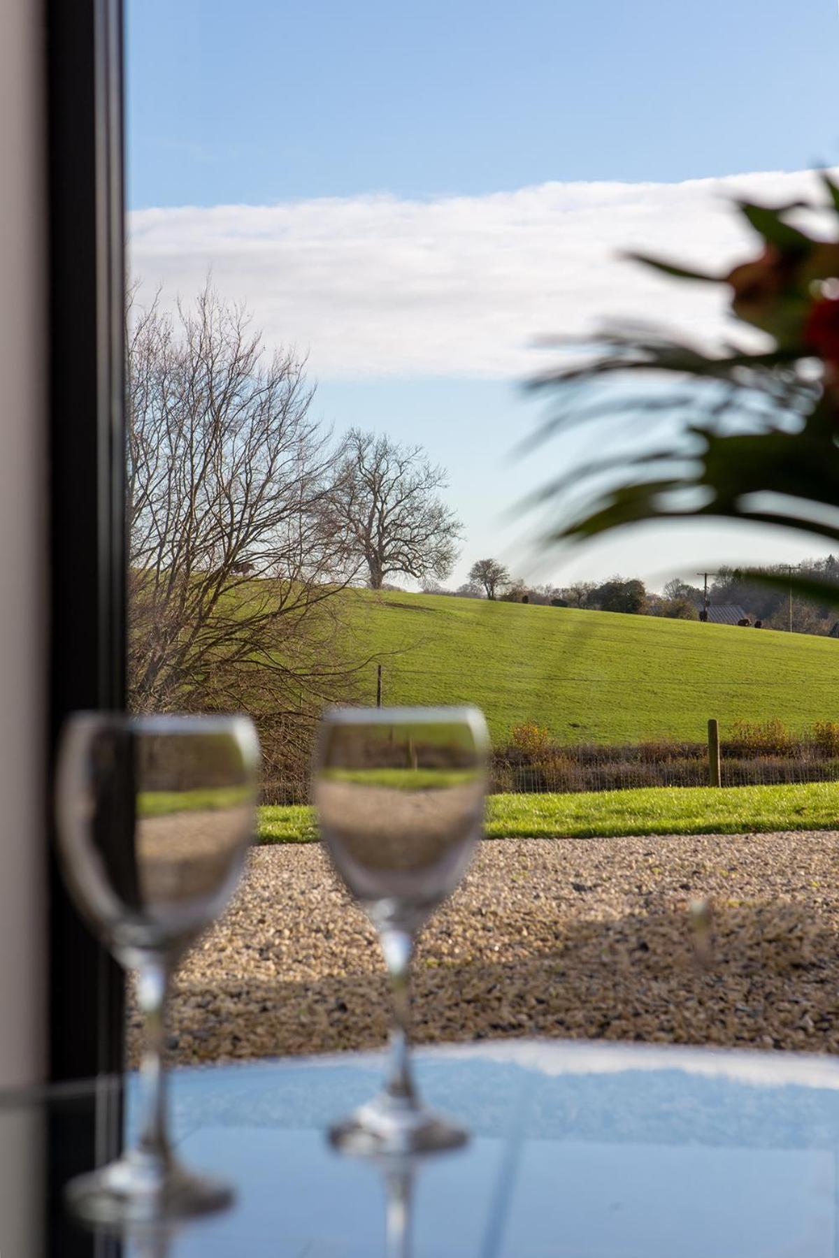 The Retreat, Sauna & Hot Tub, Charming & Cosy Gem Blandford Forum Exterior photo